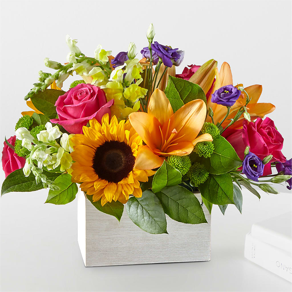 Best Day Box Bouquet – Dynamic Flowers Of Royal Oak, Royal Oak MI