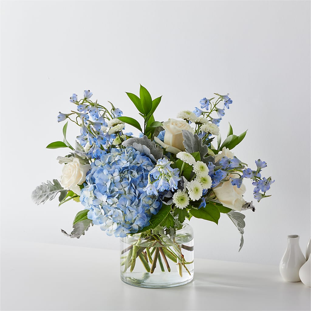 Coastal Blossom Bouquet – Dynamic Flowers Of Royal Oak, Royal Oak MI