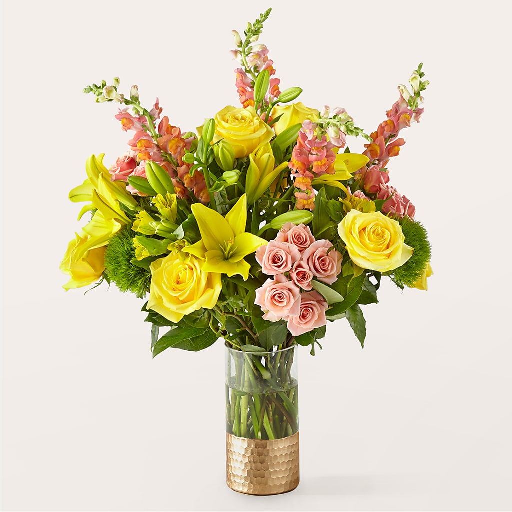 Getaway Bouquet – Dynamic Flowers Of Royal Oak, Royal Oak MI