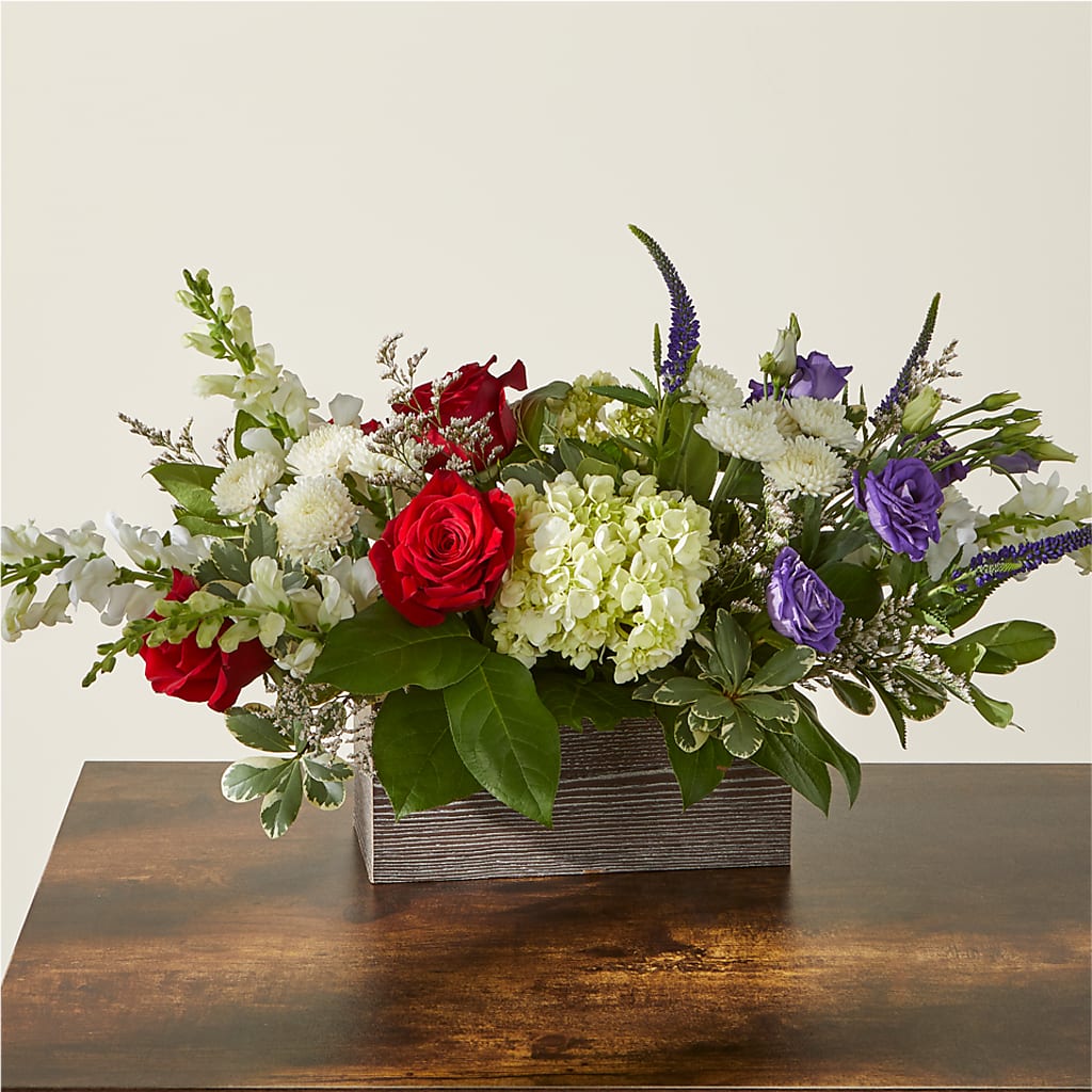 Sweet Magnolia Bouquet – Dynamic Flowers Of Royal Oak, Royal Oak MI