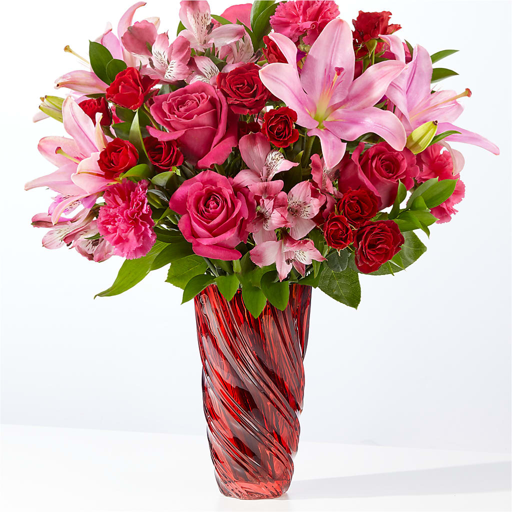 In Love Bouquet with Luxe Swirl Vase – Dynamic Flowers Of Royal Oak, Royal Oak MI