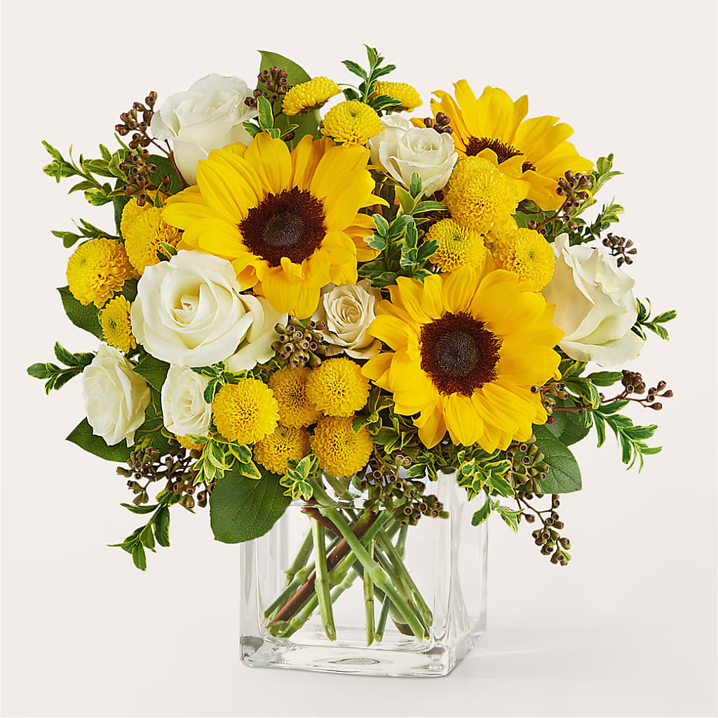 Luminous Morning Bouquet – Dynamic Flowers Of Royal Oak, Royal Oak MI