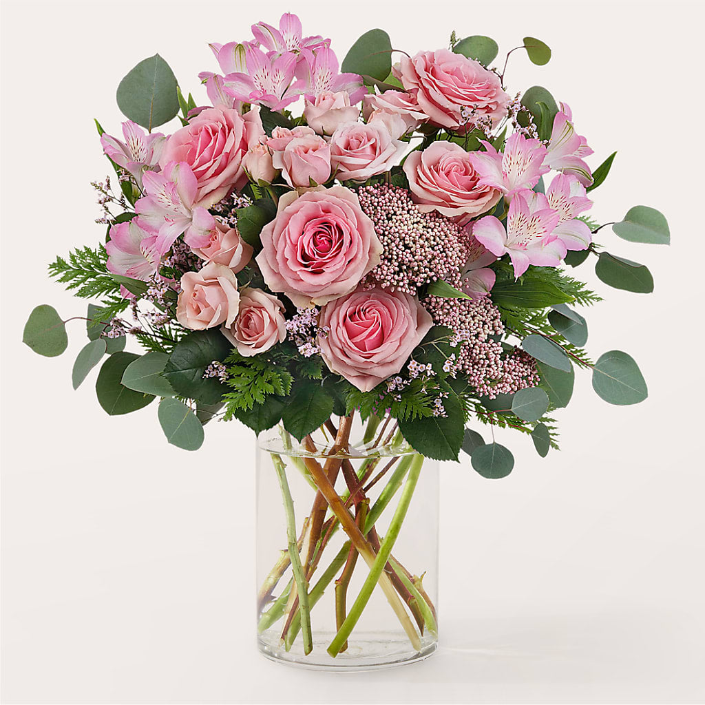 Sweetheart Bouquet – Dynamic Flowers Of Royal Oak, Royal Oak MI