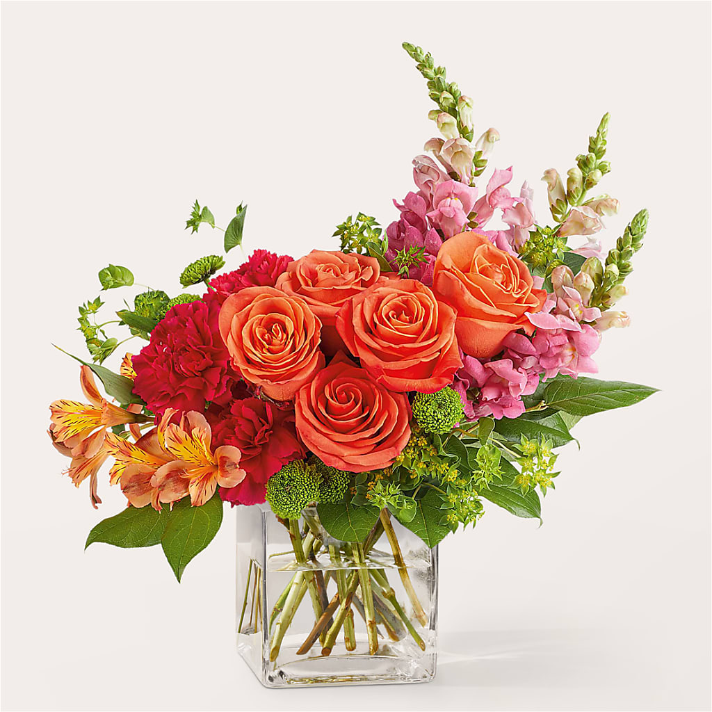 Cosmopolitan Bouquet – Dynamic Flowers Of Royal Oak, Royal Oak MI