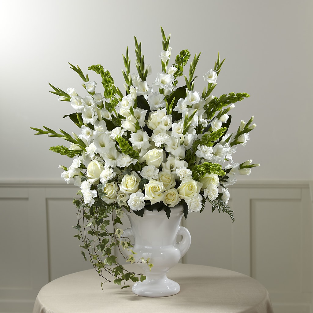 Fond Reflections Arrangement – Dynamic Flowers Of Royal Oak, Royal Oak MI