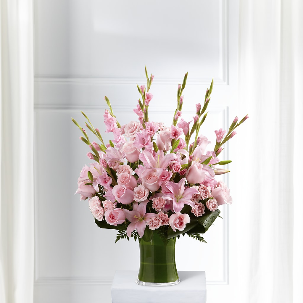 Lovely Tribute Bouquet – Dynamic Flowers Of Royal Oak, Royal Oak MI