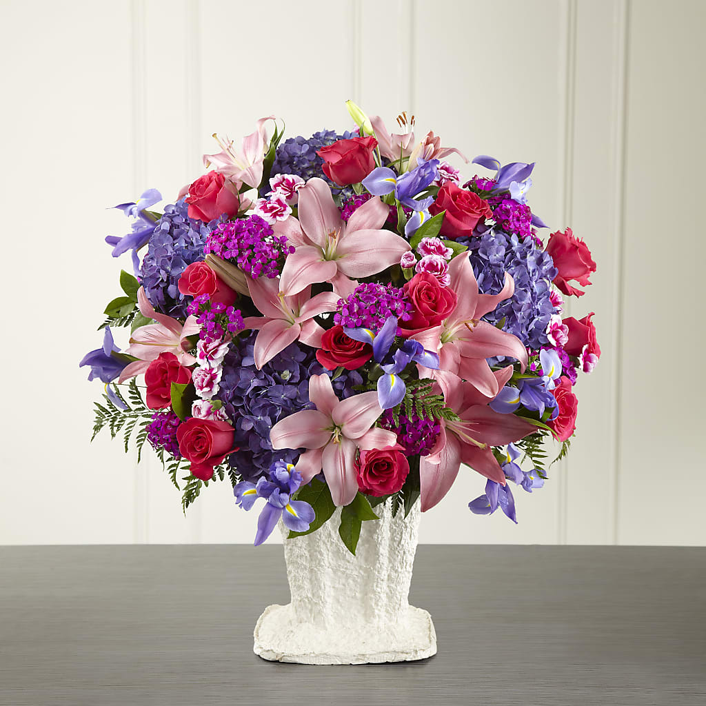 We Fondly Remember Arrangement – Dynamic Flowers Of Royal Oak, Royal Oak MI