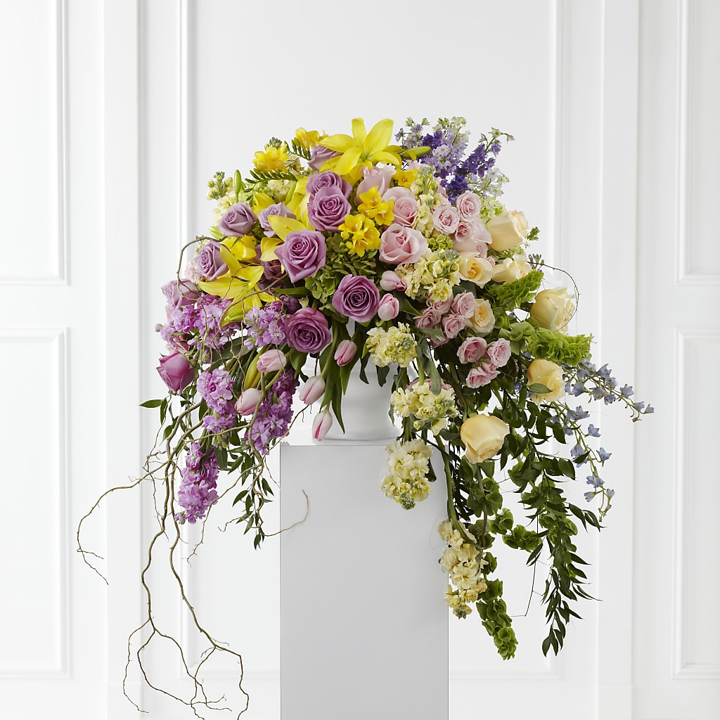 Display of Affection Arrangement – Dynamic Flowers Of Royal Oak, Royal Oak MI