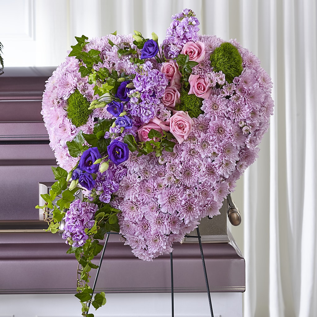 Treasured Love Standing Heart – Dynamic Flowers Of Royal Oak, Royal Oak MI