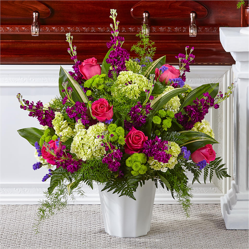 Beautiful Horizons Floor Basket – Dynamic Flowers Of Royal Oak, Royal Oak MI