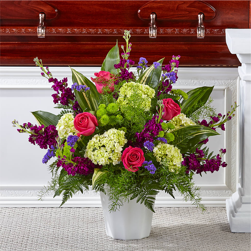 Beautiful Horizons Floor Basket – Dynamic Flowers Of Royal Oak, Royal Oak MI