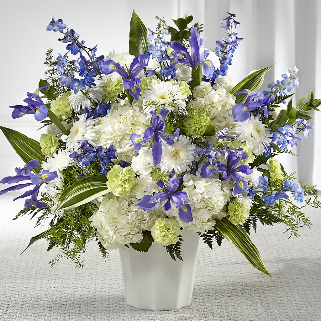 Soft Serenity Floor Basket – Dynamic Flowers Of Royal Oak, Royal Oak MI