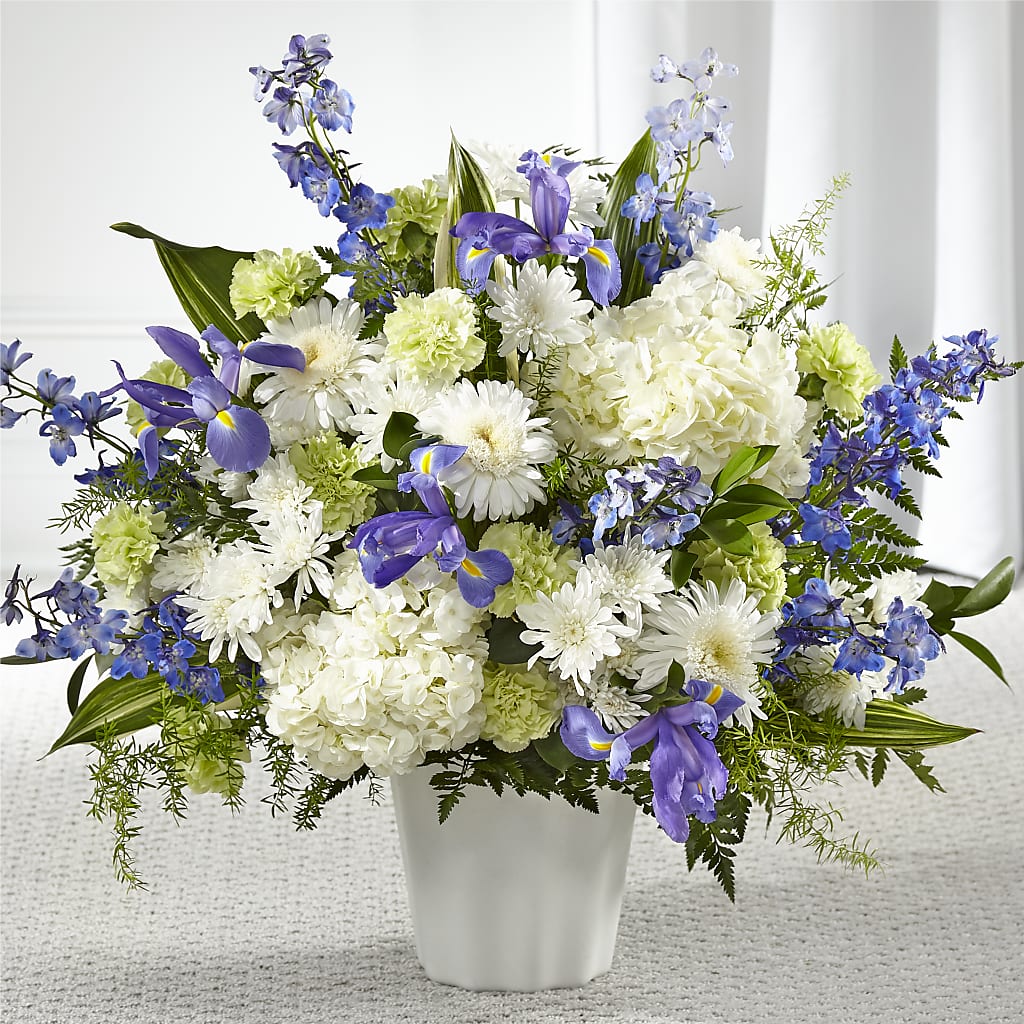 Soft Serenity Floor Basket – Dynamic Flowers Of Royal Oak, Royal Oak MI