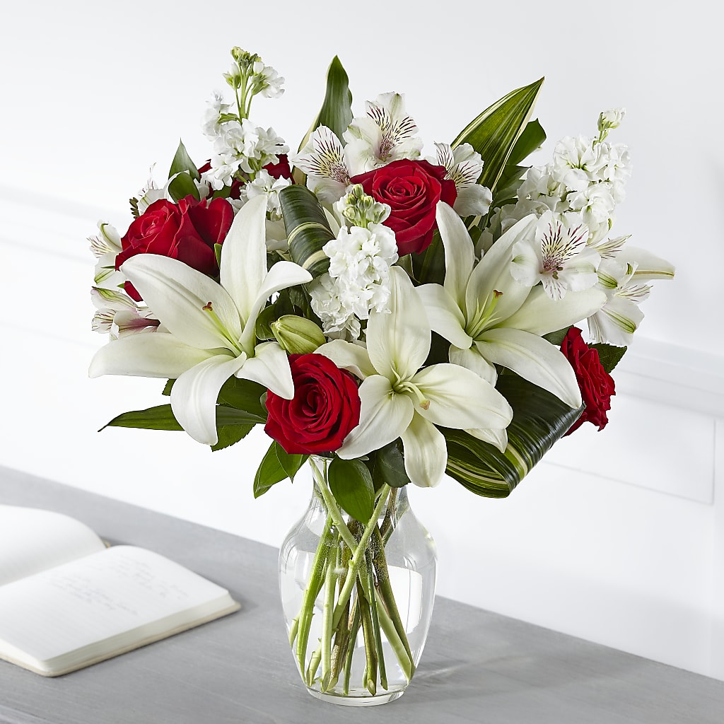 Loving Respect Bouquet – Dynamic Flowers Of Royal Oak, Royal Oak MI