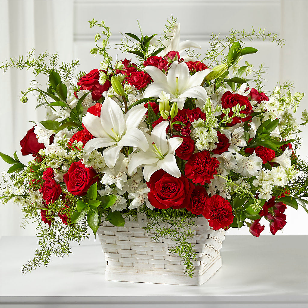 Sentiments of Love Arrangement – Dynamic Flowers Of Royal Oak, Royal Oak MI