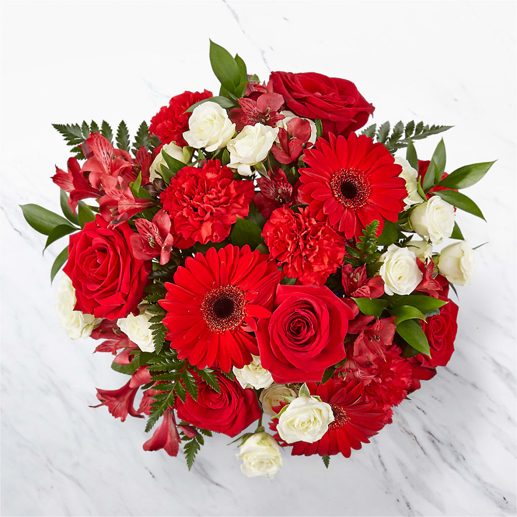 Hearts Embrace Bouquet – Dynamic Flowers Of Royal Oak, Royal Oak MI