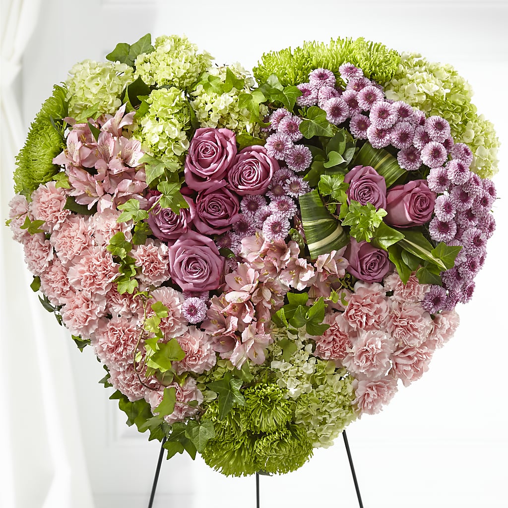 Heartwarming Standing Heart – Dynamic Flowers Of Royal Oak, Royal Oak MI