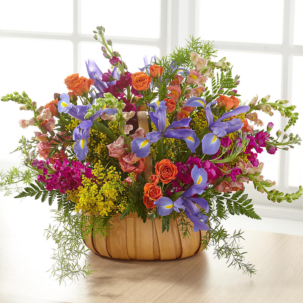 Garden of Life Basket – Dynamic Flowers Of Royal Oak, Royal Oak MI