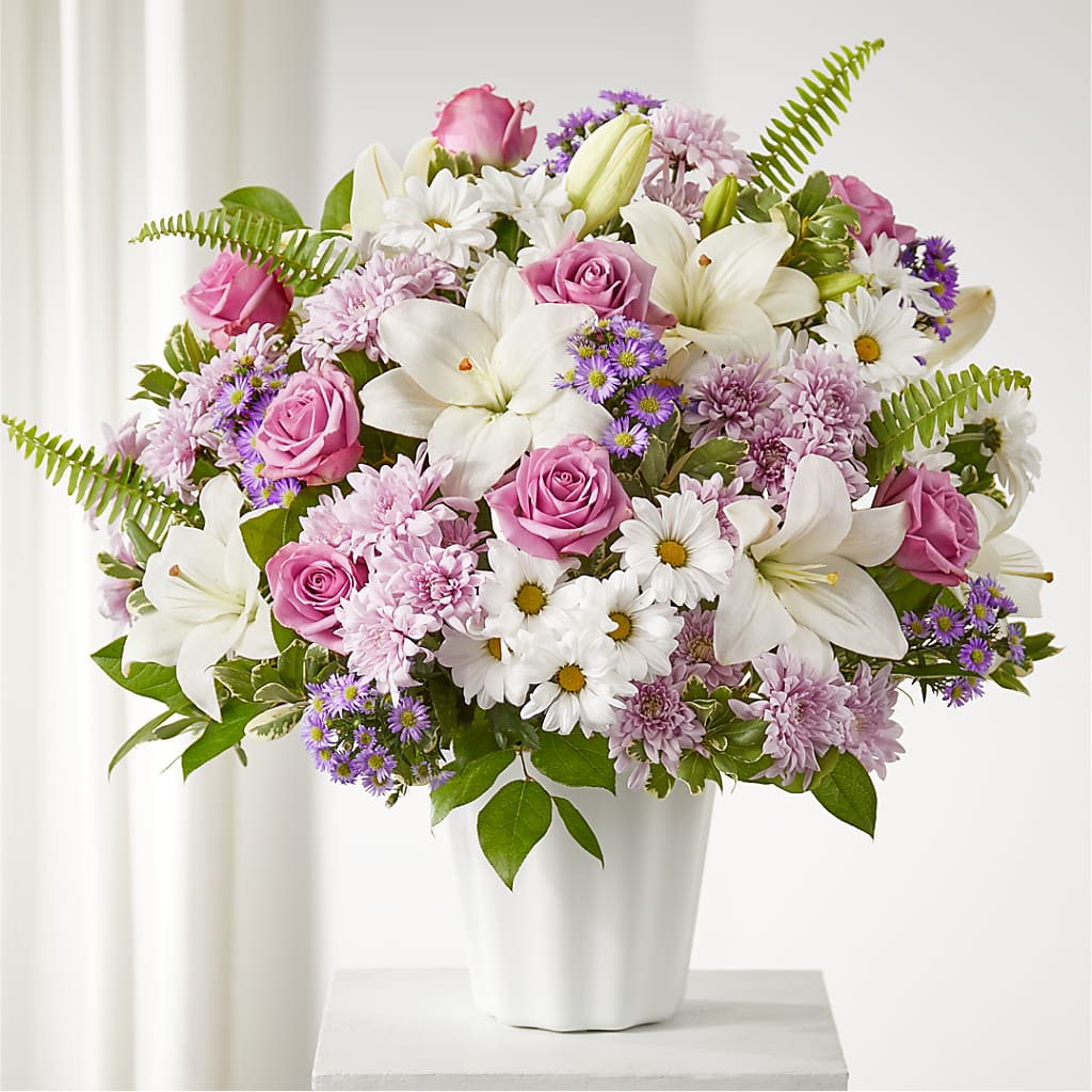Warmest Thoughts Tabletop Basket – Dynamic Flowers Of Royal Oak, Royal Oak MI