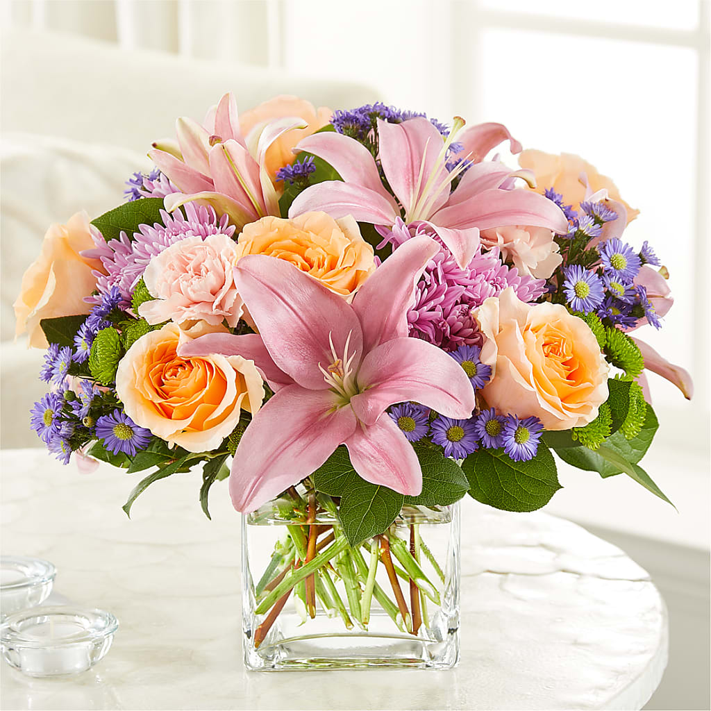 Delicate Details Bouquet – Dynamic Flowers Of Royal Oak, Royal Oak MI