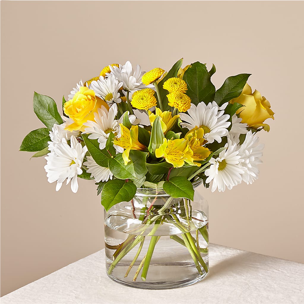 Sunny Sentiments Bouquet – Dynamic Flowers Of Royal Oak, Royal Oak MI