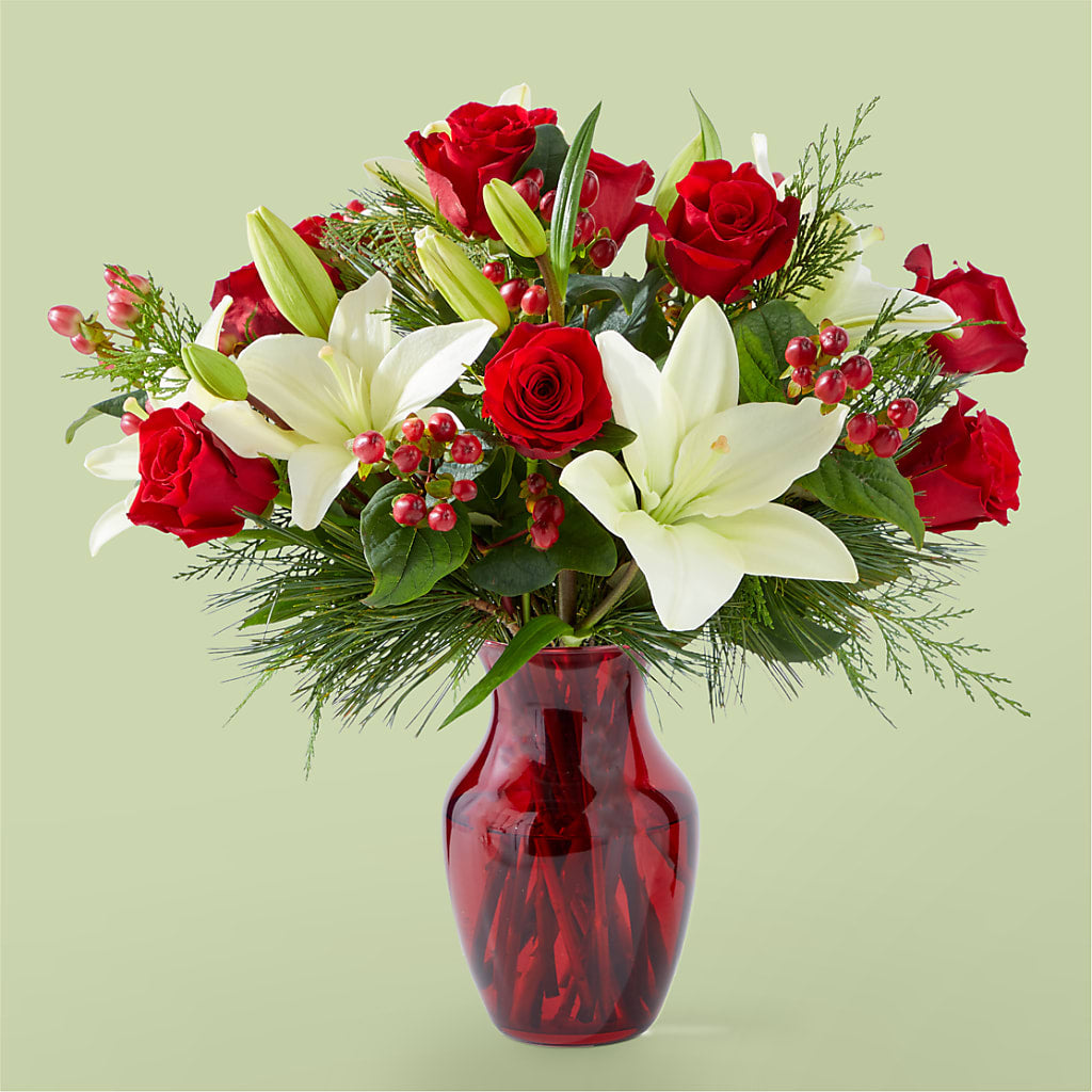 Evergreen Delight Bouquet – Dynamic Flowers Of Royal Oak, Royal Oak MI