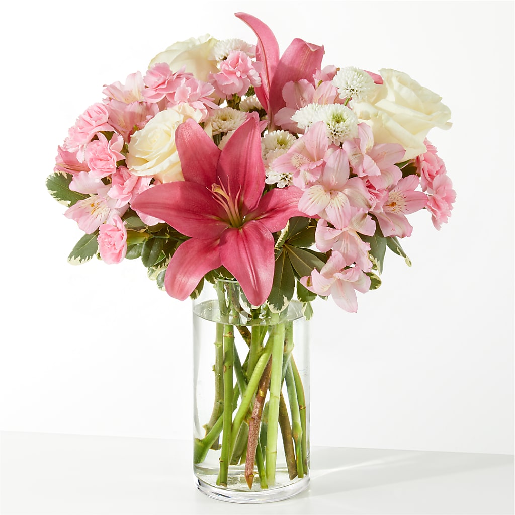 Piece of Cake Bouquet – Dynamic Flowers Of Royal Oak, Royal Oak MI