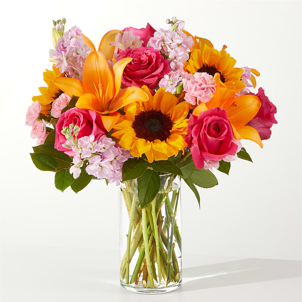 In Full Swing Bouquet – Dynamic Flowers Of Royal Oak, Royal Oak MI