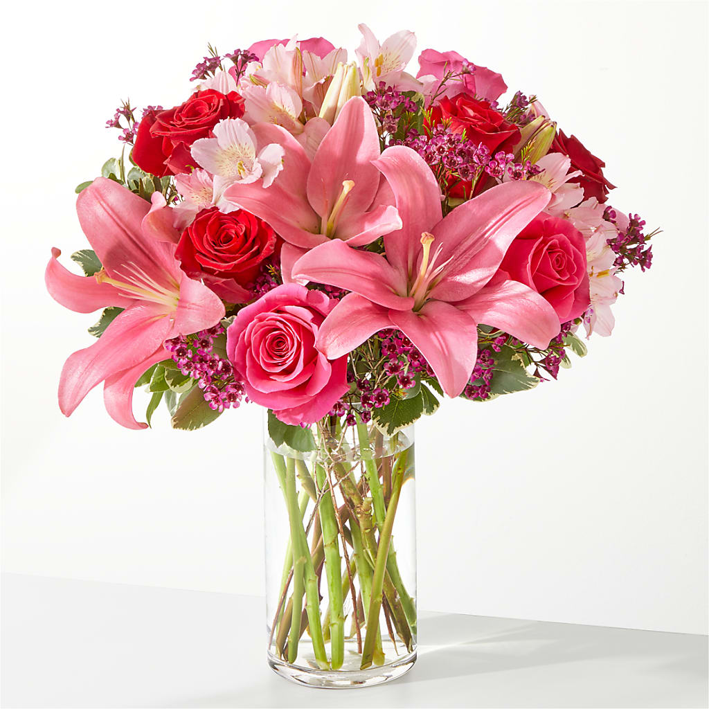 Lucky in Love Bouquet – Dynamic Flowers Of Royal Oak, Royal Oak MI