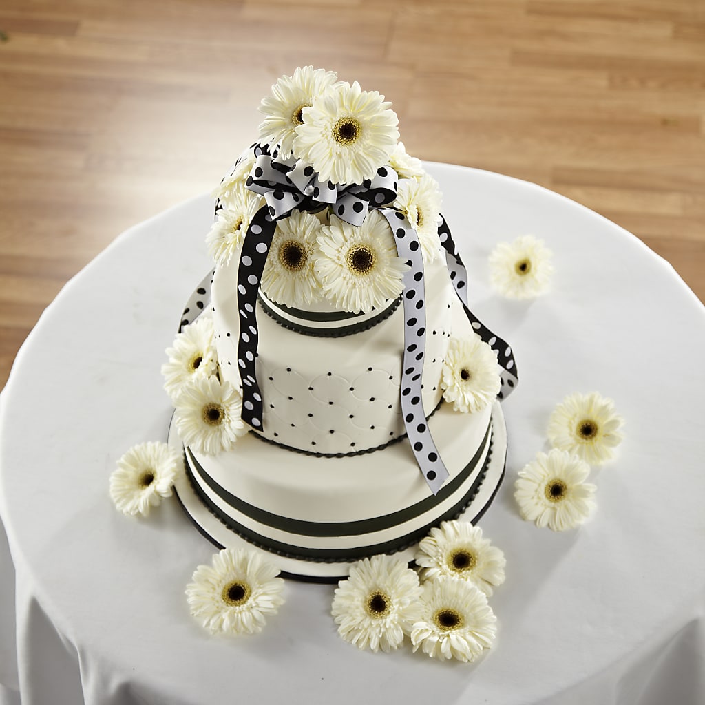 Simple Sophistication Cake Décor – Dynamic Flowers Of Royal Oak, Royal Oak MI