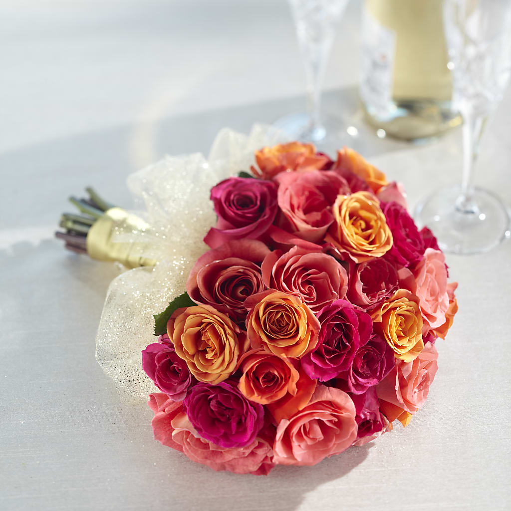 Sweet Roses Bouquet – Dynamic Flowers Of Royal Oak, Royal Oak MI