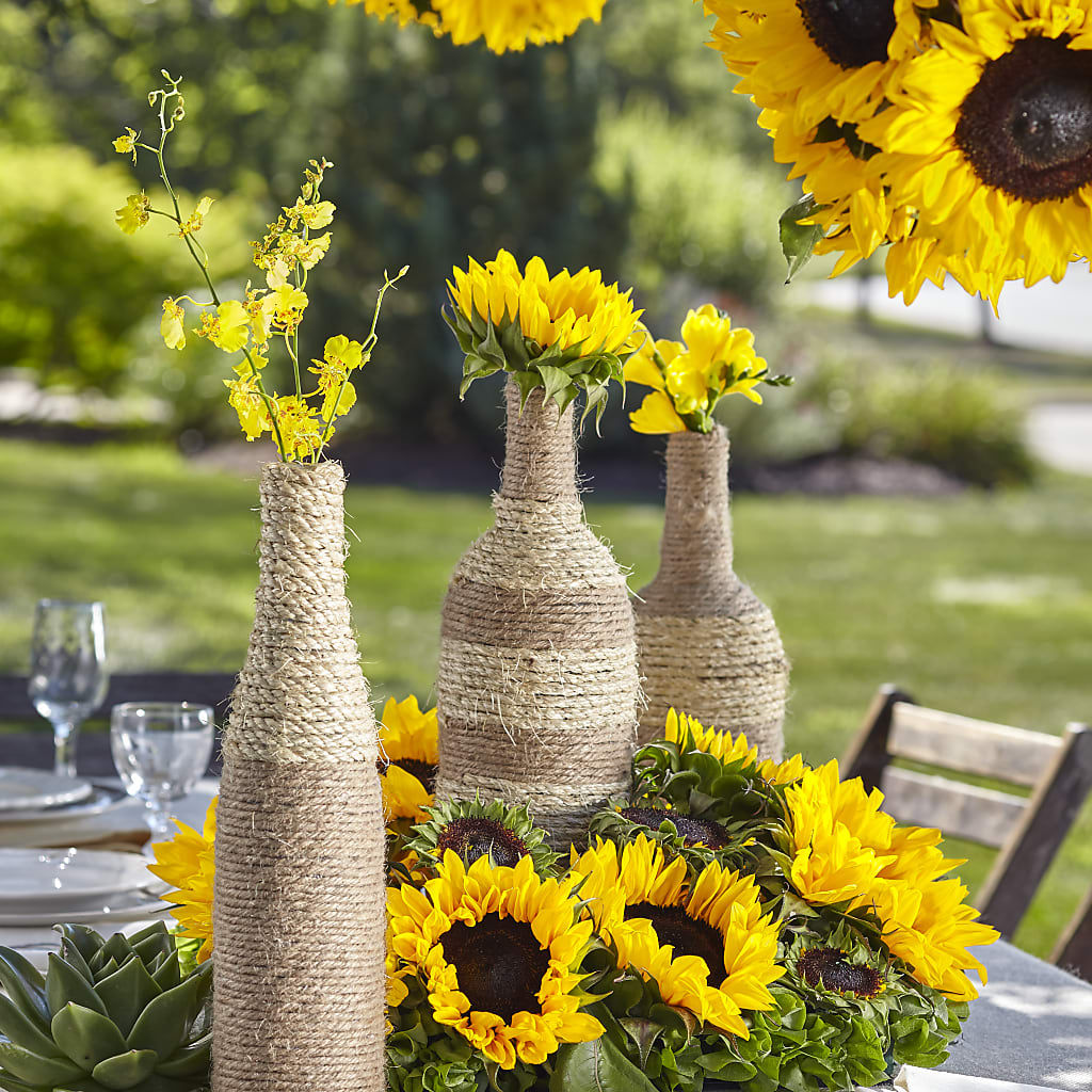 Sublime Garden Centerpiece – Dynamic Flowers Of Royal Oak, Royal Oak MI