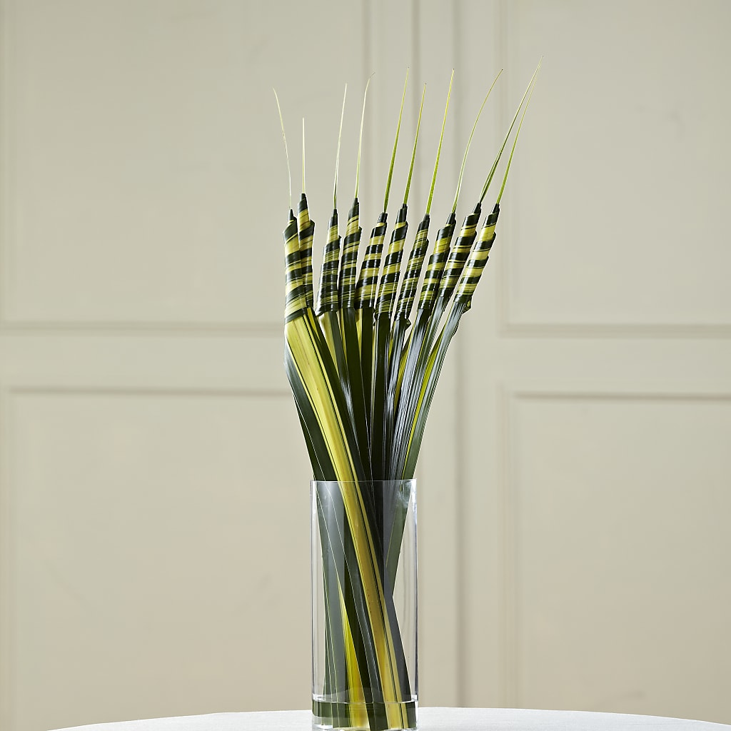 Twisted Hala Bouquet – Dynamic Flowers Of Royal Oak, Royal Oak MI