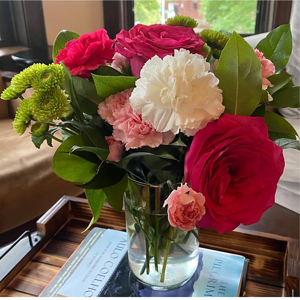 Sweet & Pretty Bouquet –  Dynamic Flowers Of Royal Oak, Royal Oak MI