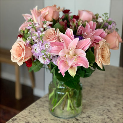 Romantique Bouquet –  Dynamic Flowers Of Royal Oak, Royal Oak MI
