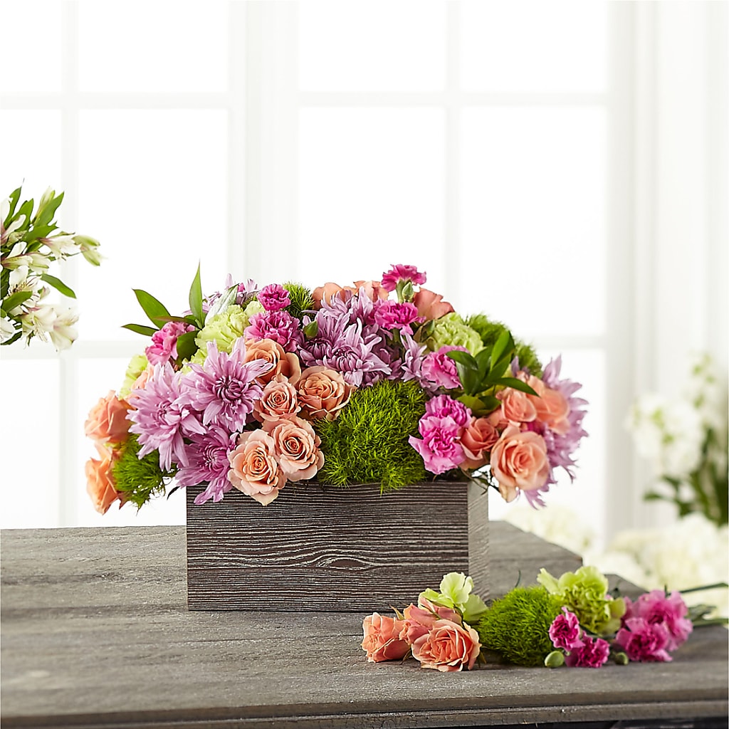 Simple Charm Bouquet –  Dynamic Flowers Of Royal Oak, Royal Oak MI