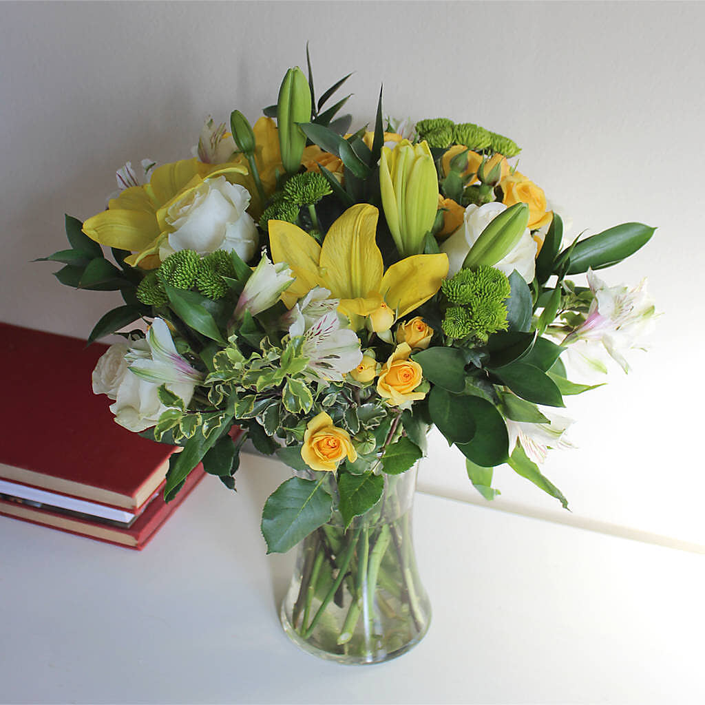 Hope & Serenity Bouquet –  Dynamic Flowers Of Royal Oak, Royal Oak MI