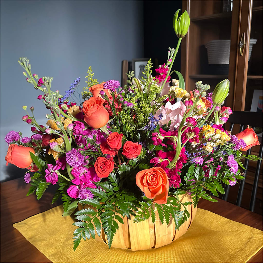Garden of Life Basket –  Dynamic Flowers Of Royal Oak, Royal Oak MI