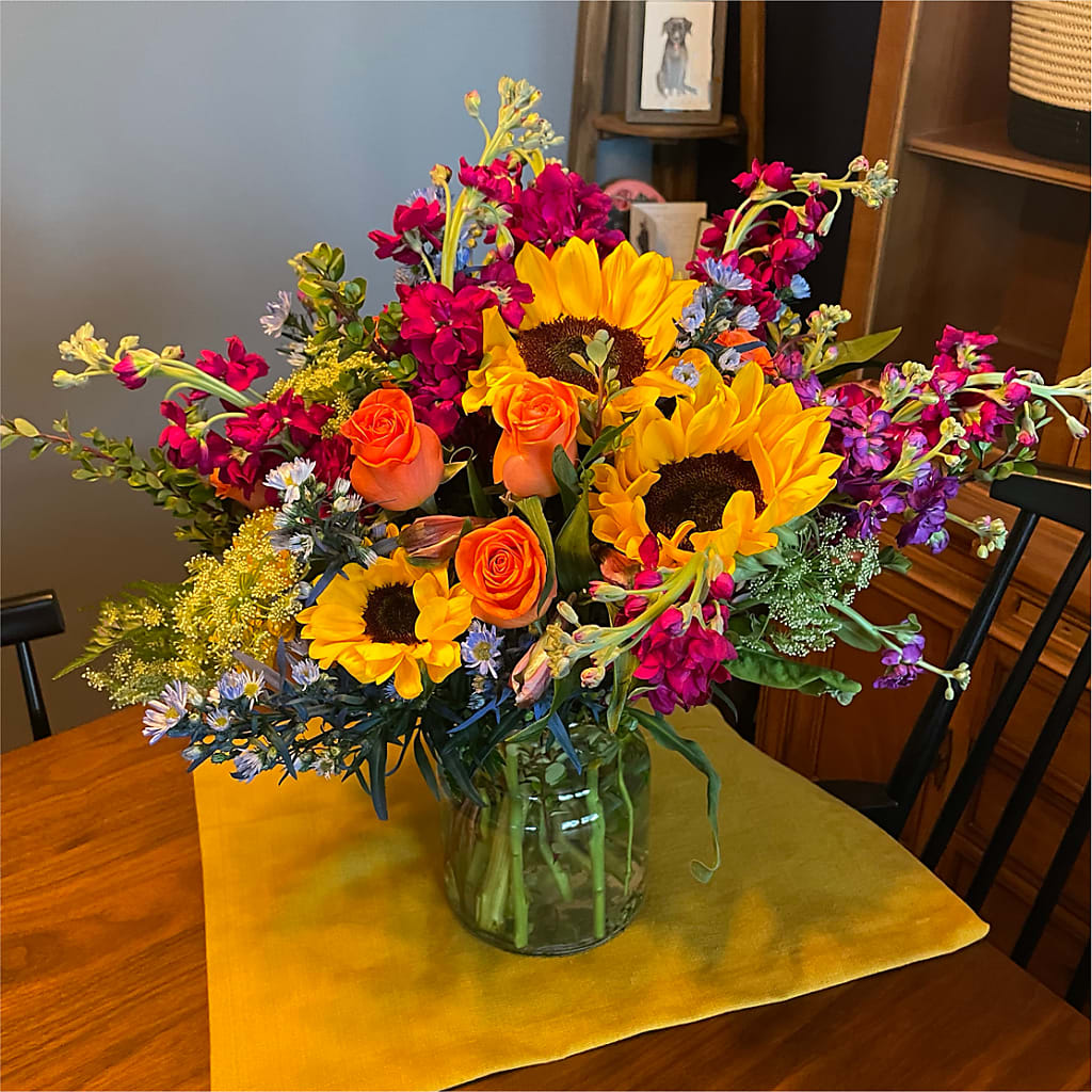 Rays of Life Bouquet –  Dynamic Flowers Of Royal Oak, Royal Oak MI