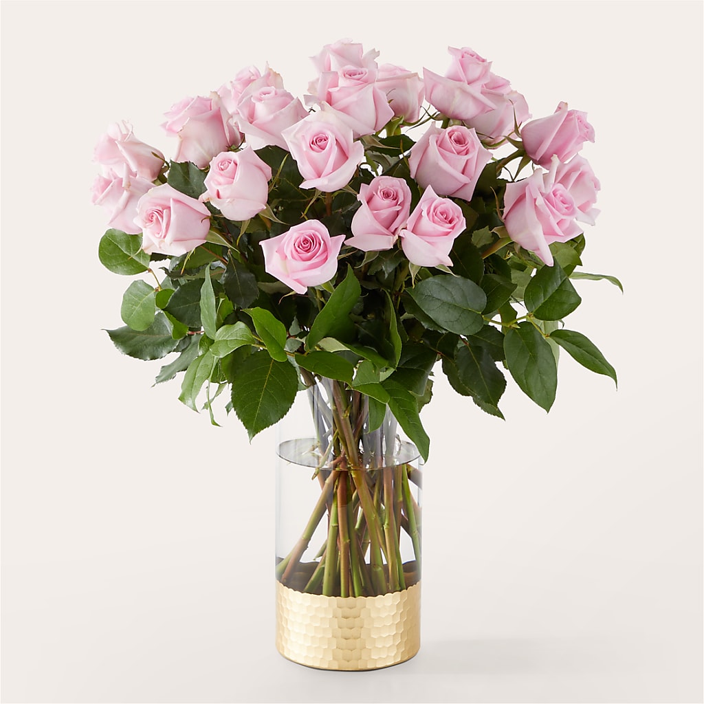 Picture Perfect Pink Rose Bouquet –  Dynamic Flowers Of Royal Oak, Royal Oak MI