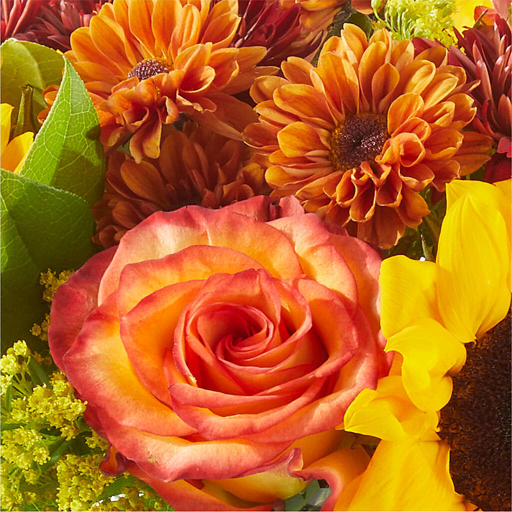 Flannel Scarf Bouquet –  Dynamic Flowers Of Royal Oak, Royal Oak MI