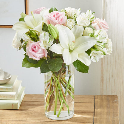 Kindhearted Bouquet –  Dynamic Flowers Of Royal Oak, Royal Oak MI