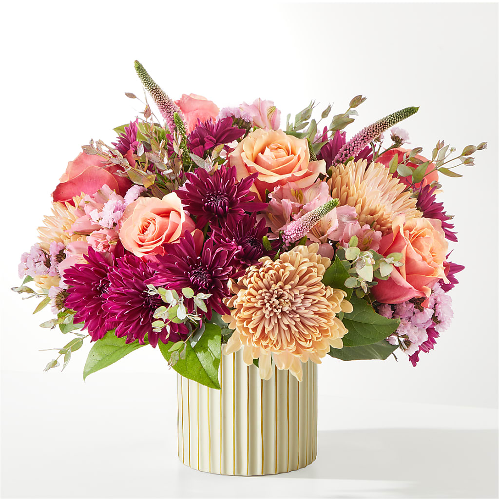 Berry Cobbler Bouquet with Ivory Vase –  Dynamic Flowers Of Royal Oak, Royal Oak MI