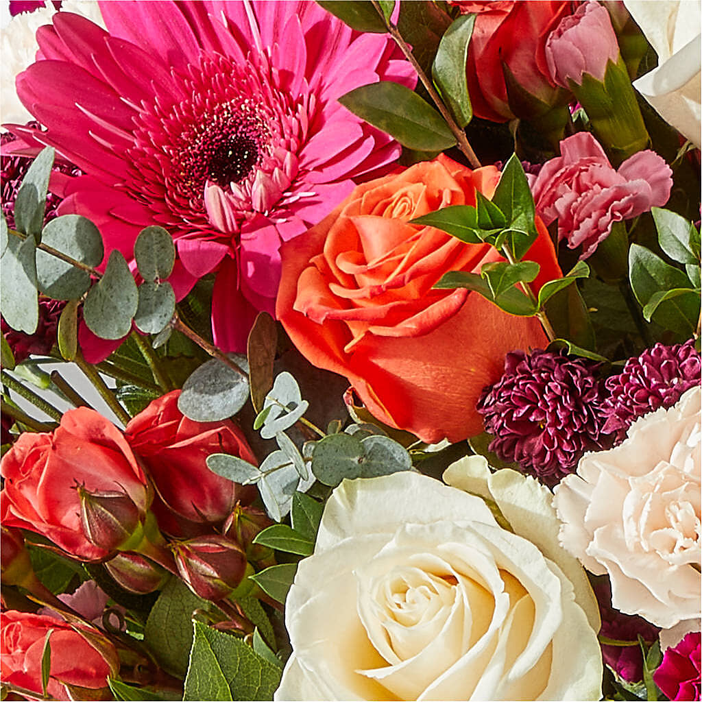 Smell the Roses Bouquet –  Dynamic Flowers Of Royal Oak, Royal Oak MI
