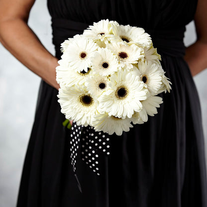 Daisy Delight Bouquet –  Dynamic Flowers Of Royal Oak, Royal Oak MI